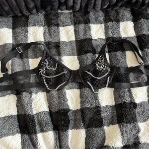 iHeartRaves Black Lace Bra with Chain Accents